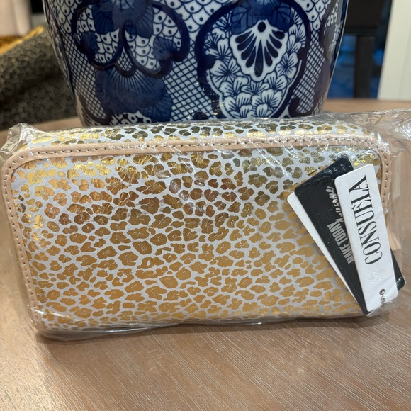 Consuela Kit Wristlet Wallet - Picture 3 of 7